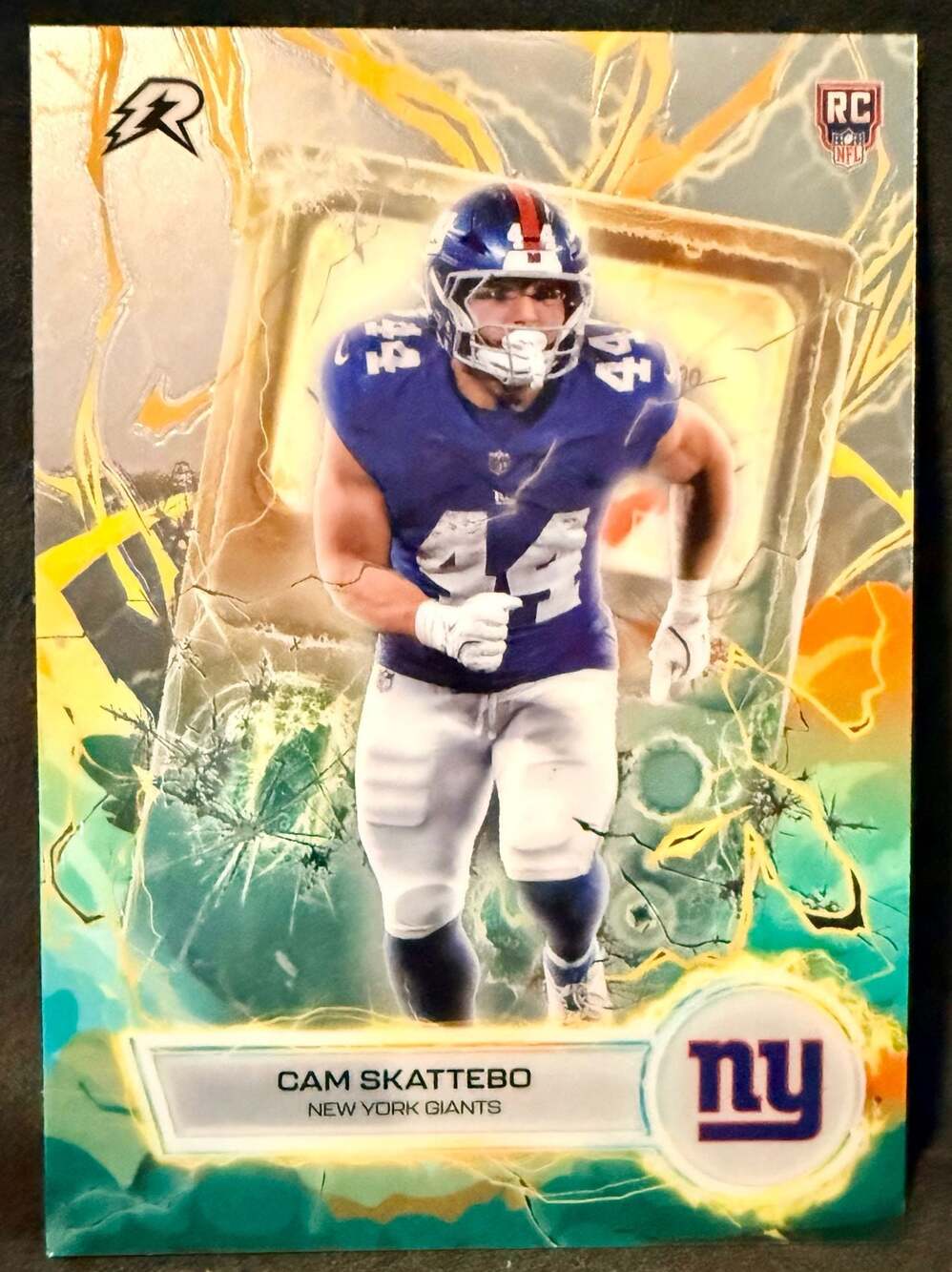 Cam Skattebo 2025 Topps Resurgence Voltaic New York Giants Rookie Card NEW!!!